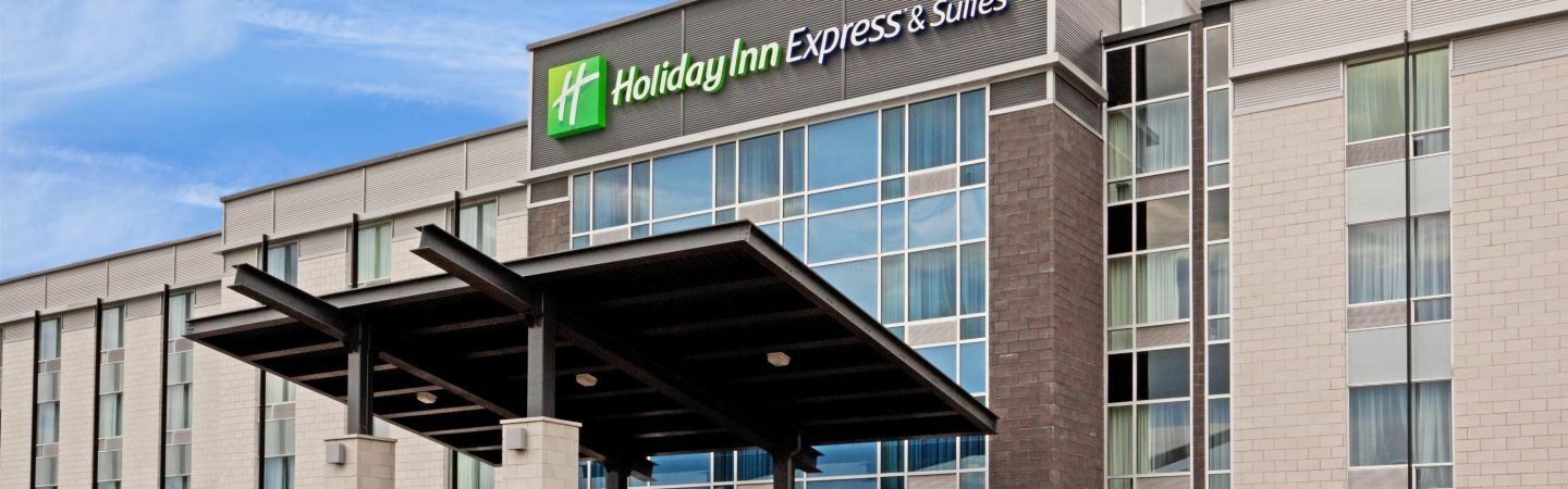 Holiday Inn Express Hotel & Suites Saint - Hyacinthe By Ihg Exterior photo